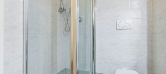 Apartamento de 2 dormitorios en Milan, Italy No. 329760 4