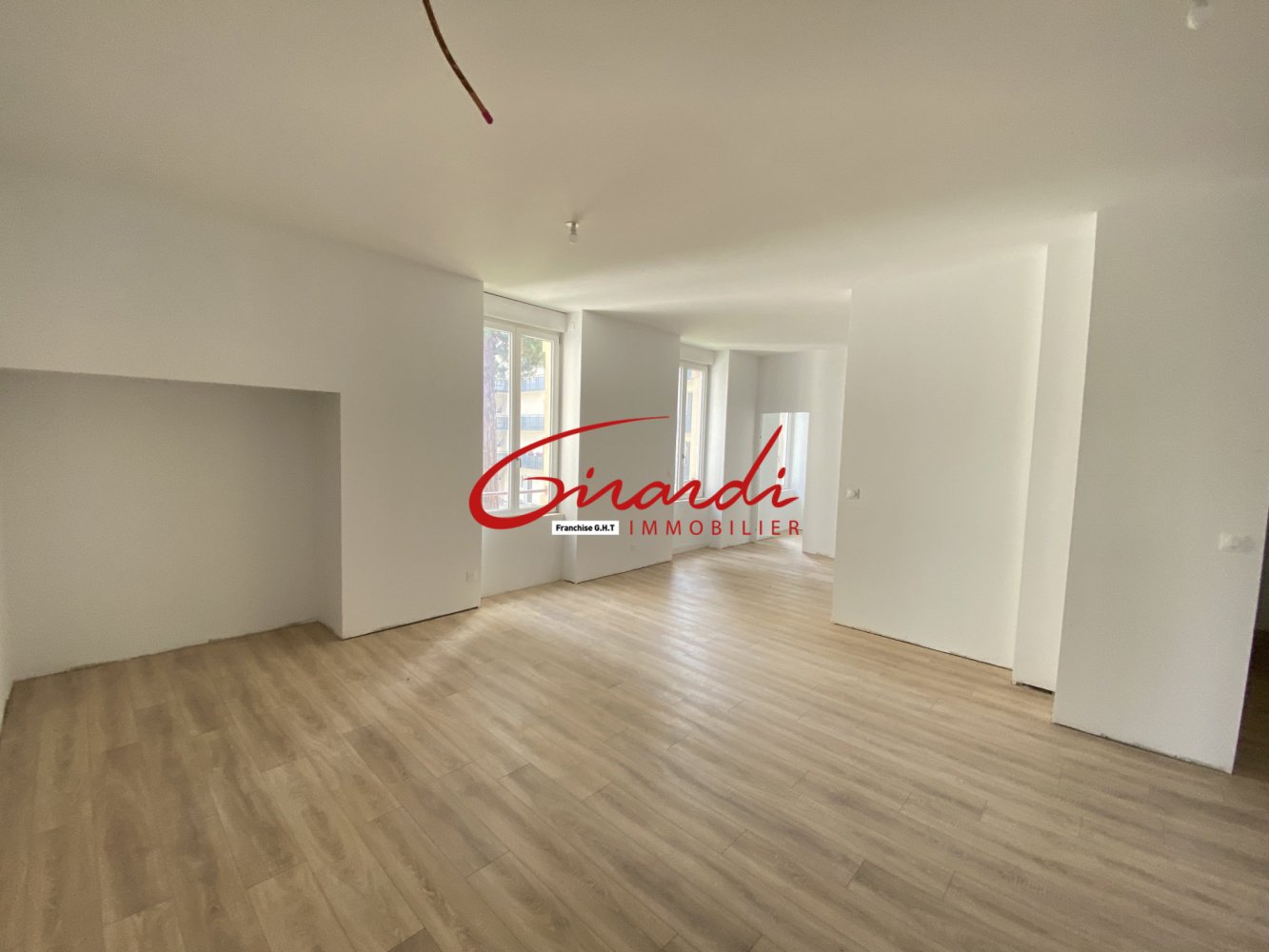 Apartamento de 2 dormitorios en Pfastatt, France No. 87480