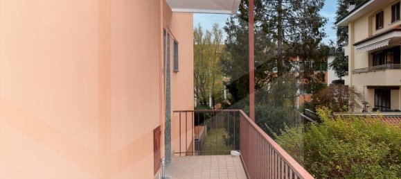 Apartamento de 3 habitaciónes en Parabiago, Italy No. 17765 5