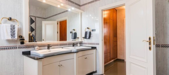 6 Schlafzimmer Haus in Beniajan, Spain, Nr. 158670 13