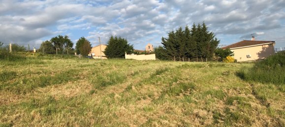 Terreno en Occitanie, France No. 351514 2