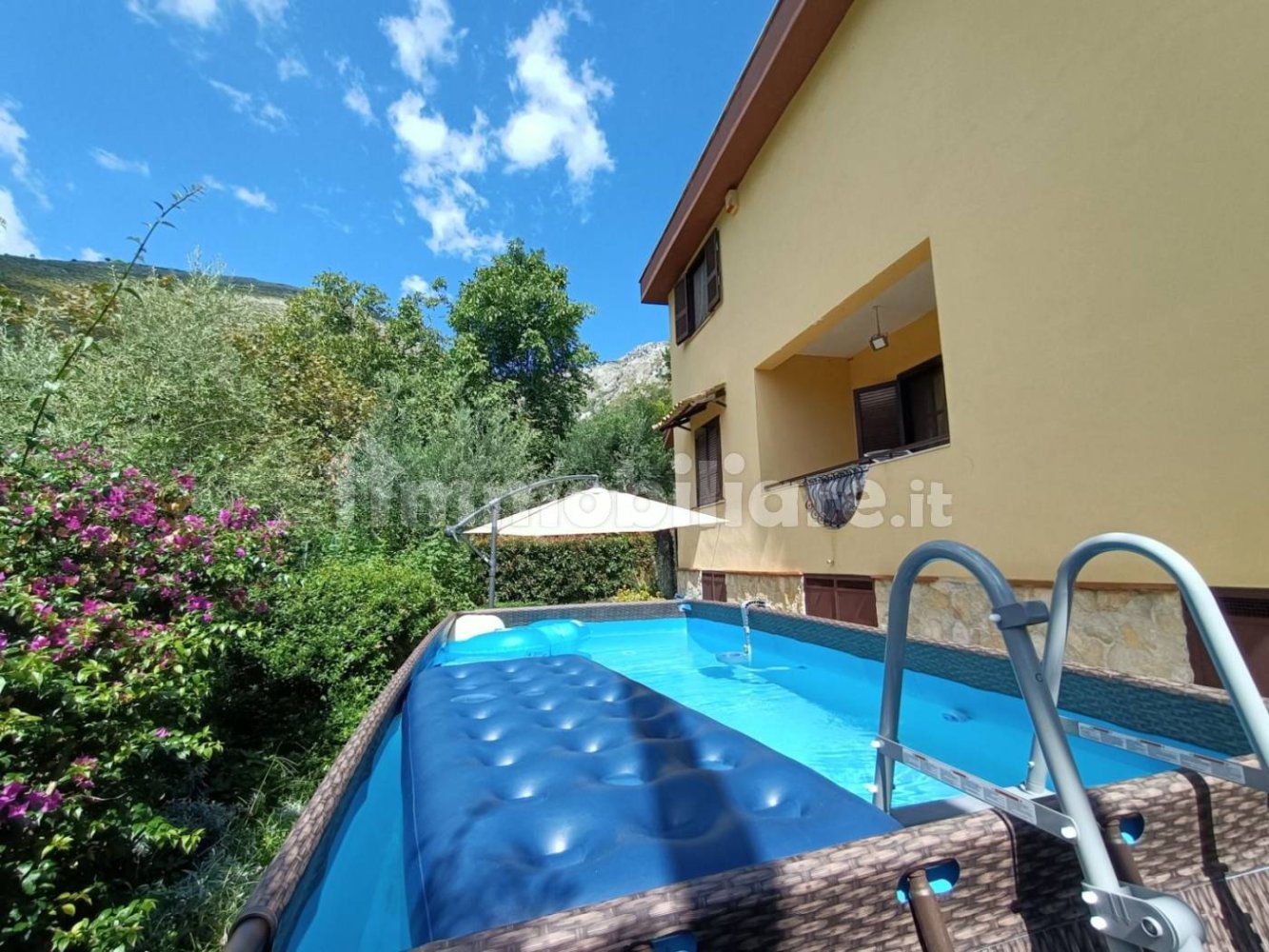 Villa de 3 dormitorios en Formia, Italy No. 316157