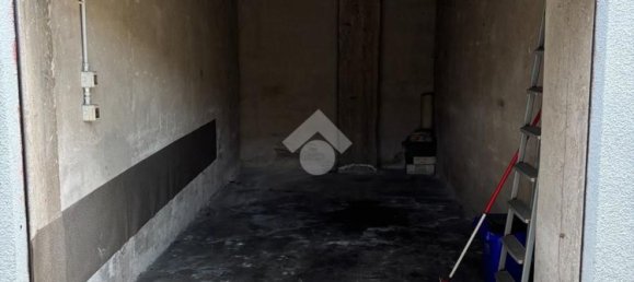 3غرفة شقة في Varallo Pombia, Italy رقم 281188 23