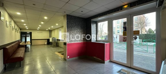 3 bedrooms House in Lallaing, France No. 83586 5