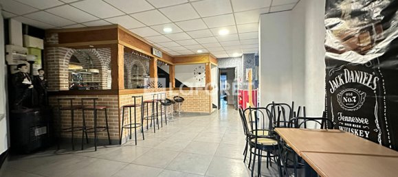 3 bedrooms House in Lallaing, France No. 83586 2