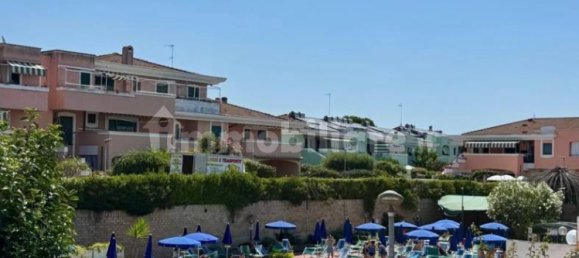 2 bedrooms House in Anzio, Italy No. 286474 15