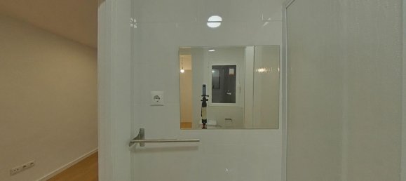 1 bedroom Apartment in Ciutat Vella, Spain No. 147916 5