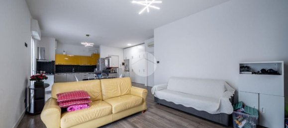 4 rooms Apartment in San Martino Buon Albergo, Italy No. 56648 10