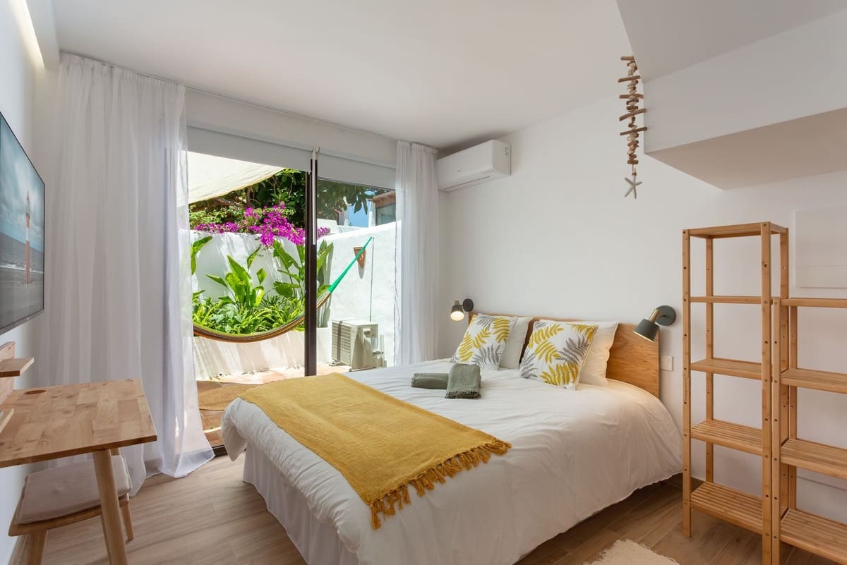 1 غرف نوم تاون هاوس في Estepona, Spain رقم 178348