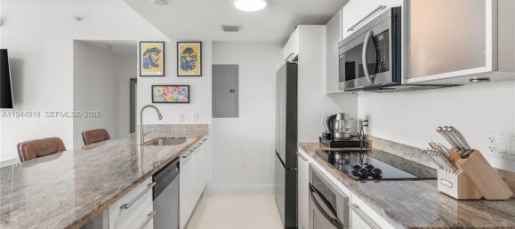 2 dormitorios propiedad comercial en venta en Miami, Miami-Dade, Florida, USA № 614505 5