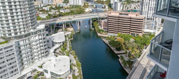 2 dormitorios propiedad comercial en venta en Miami, Miami-Dade, Florida, USA № 614505 29