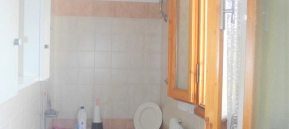 Дом с 6 комнатами в Монтеварки, Италия № 234952 47