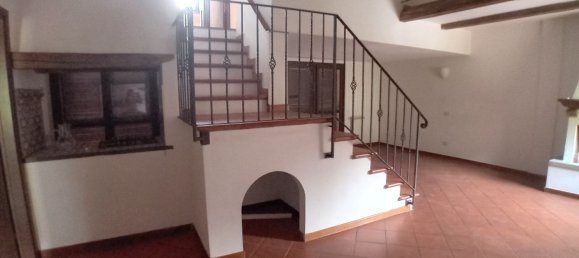 Дуплекс с 4 комнатами в Импрунета, Италия № 154900 15