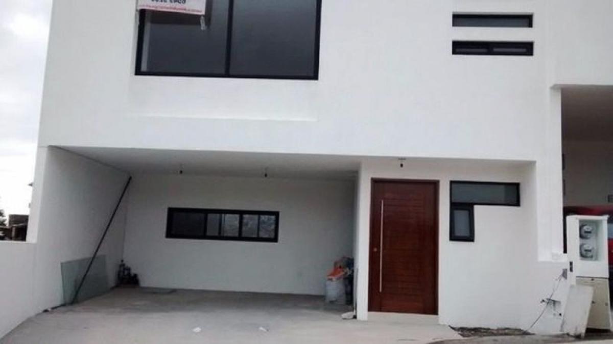 3 bedrooms House in Ciudad Lopez Mateos, Mexico No. 226552