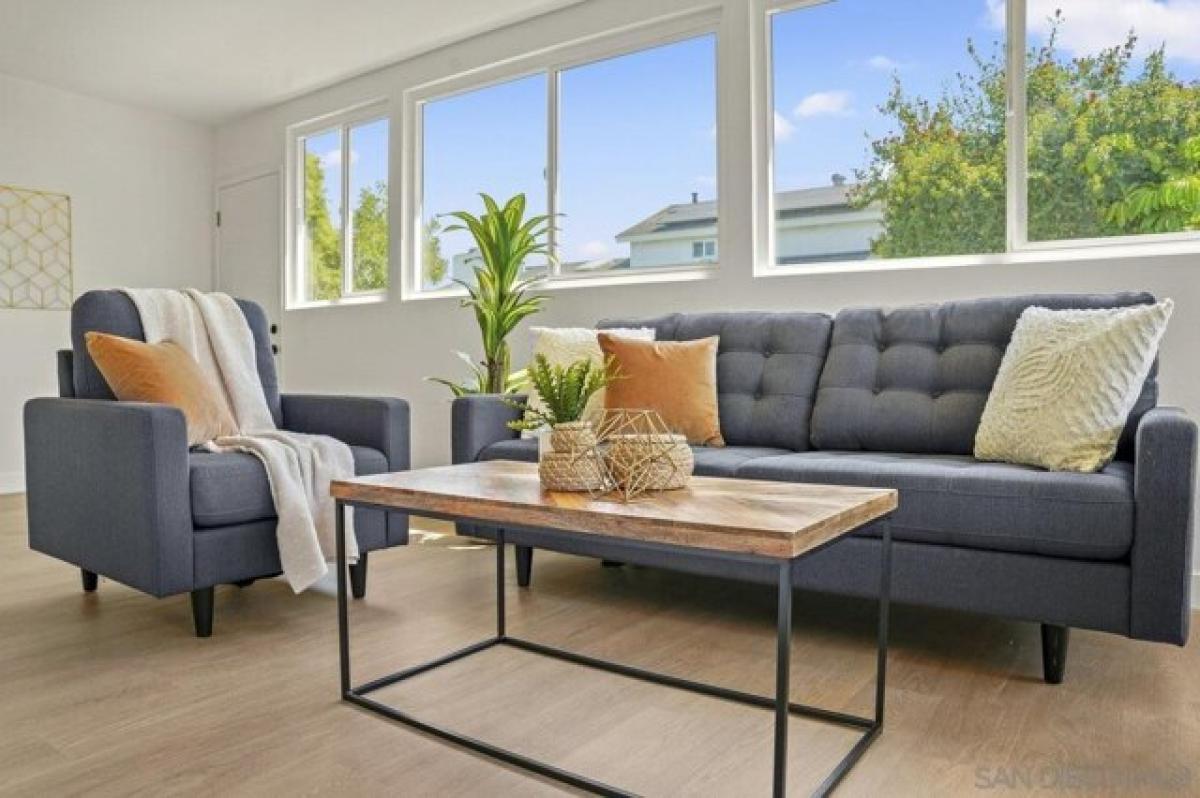 Casa de 6 dormitorios en San Diego, USA No. 212581