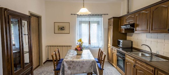 5 Schlafzimmer Haus in Lucca, Italy, Nr. 42713 18