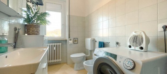 Apartamento de 3 habitaciónes en Gozzano, Italy No. 143644 15