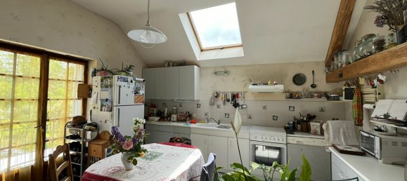 Дом с 4 спальнями в Шарантон-дю-Шер, Франция № 64256 5