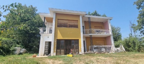 7 rooms Apartment in Vicoforte, Italy No. 51951 6