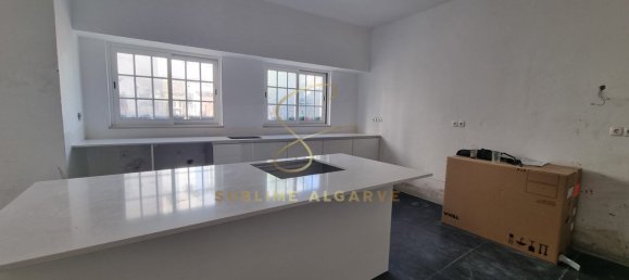 3 bedrooms House in Lagos, Portugal No. 92078 28