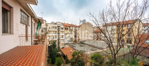 4 Schlafzimmer Wohnung in Turin, Italy, Nr. 143672 33