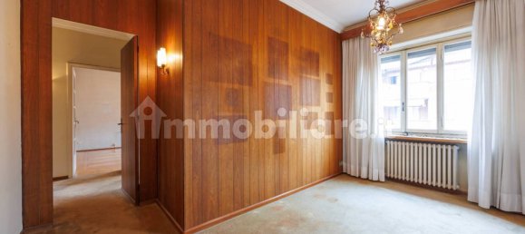 4 bedrooms Apartment in Turin, Italy No. 143672 20