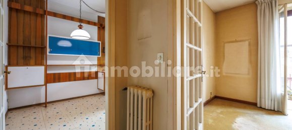 4 bedrooms Apartment in Turin, Italy No. 143672 12