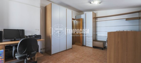 2 Schlafzimmer Wohnung in Riccione, Italy, Nr. 312619 18