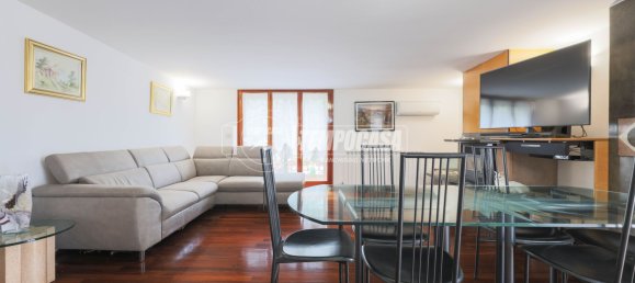 2 Schlafzimmer Wohnung in Riccione, Italy, Nr. 312619 5