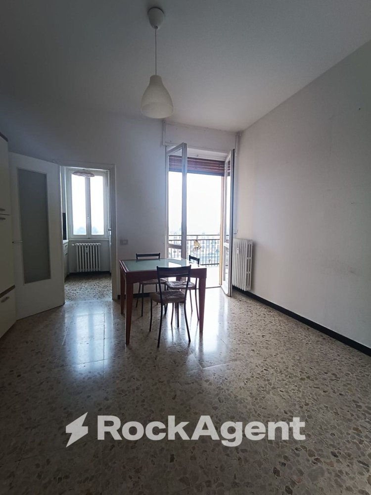 3 rooms Apartment in Tortona, Italy No. 211231