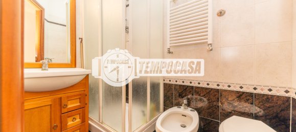 Квартира с 2 комнатами в Рим, Италия № 266237 16