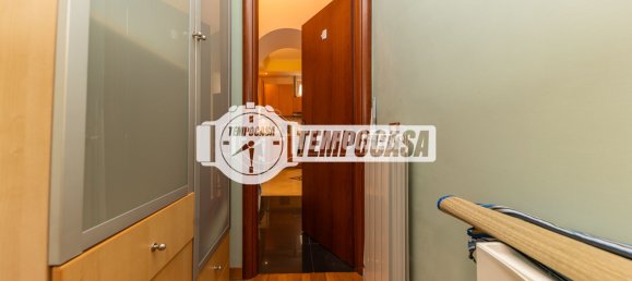 Квартира с 2 комнатами в Рим, Италия № 266237 47