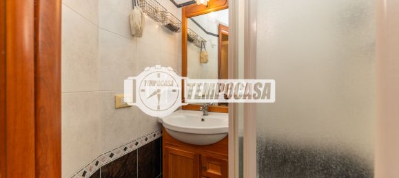 Квартира с 2 комнатами в Рим, Италия № 266237 19