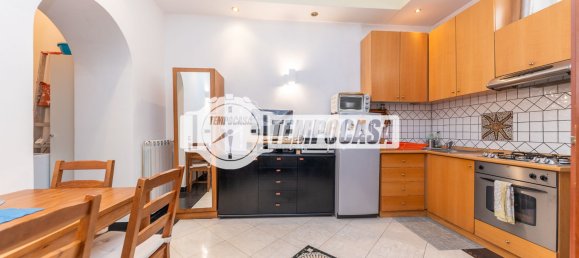 Квартира с 2 комнатами в Рим, Италия № 266237 28