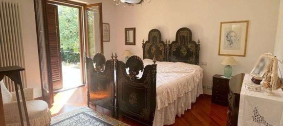 Villa de 8 dormitorios en Corato, Italy No. 343945 13