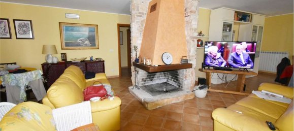 Villa de 8 dormitorios en Corato, Italy No. 343945 17