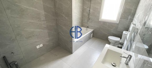 3 chambres Maison à La Bâtie-Montgascon, France No. 191135 12