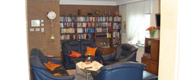 Gebäude in Essen, Germany, Nr. 16604 4