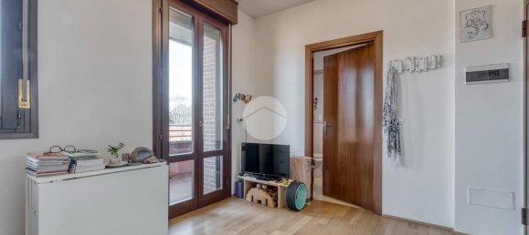 2 rooms Apartment in Bologna, Italy No. 226056 17