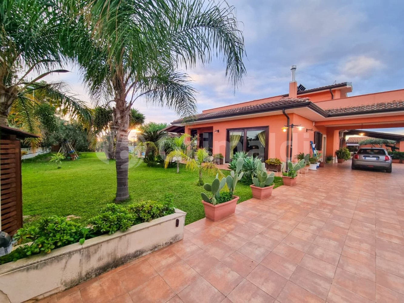 Вилла с 3 спальнями в Сиракузы, Италия № 374454