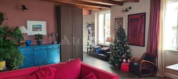 5 rooms Apartment in Catanzaro, Italy No. 144396 2