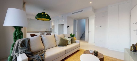 3 bedrooms Villa in Alicante Panoramic, Alicante, Spain No. 15421 2