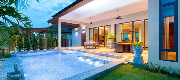 3 bedrooms Cafe / restaurant in Hua Hin, Thailand No. 6662 2