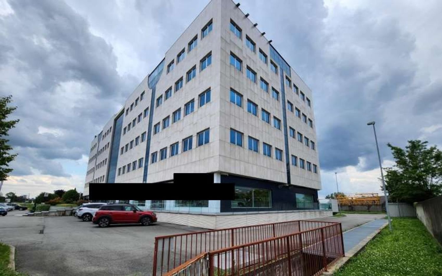 Escritório em Concorezzo, Italy 660 m² N.º 314728