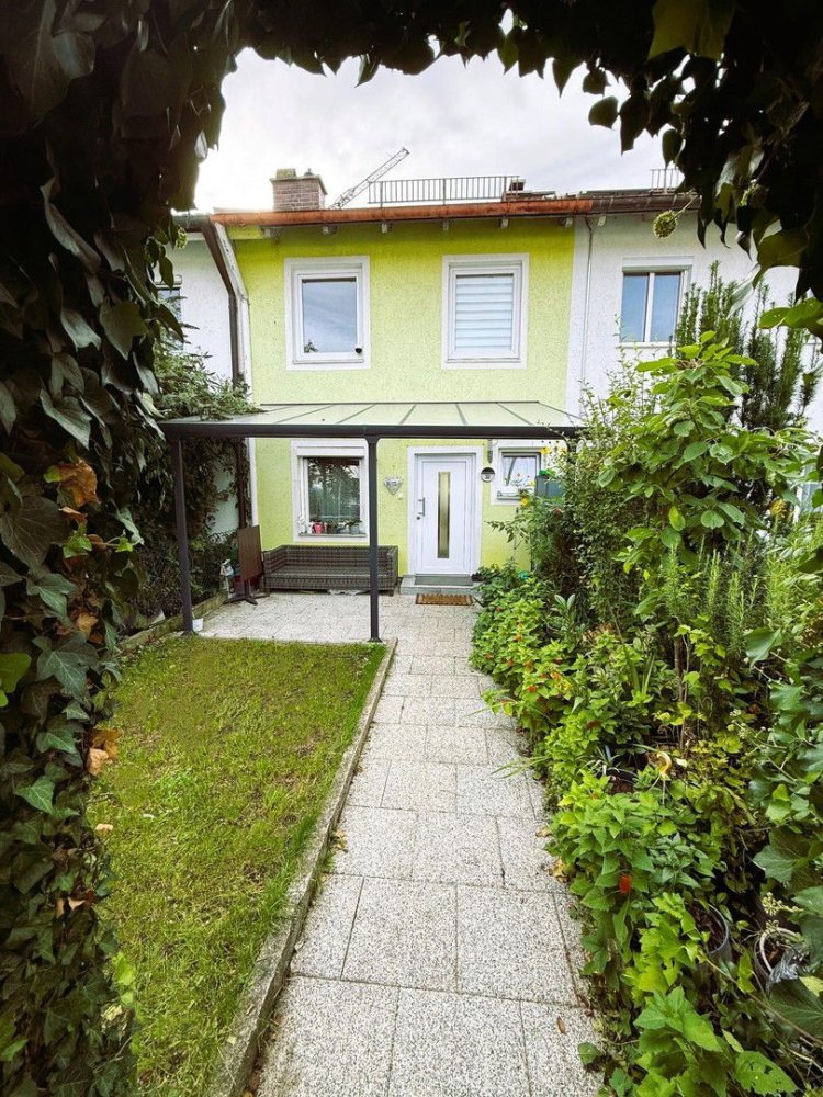 Adosado de 3 habitaciónes en Munich, Germany No. 304459