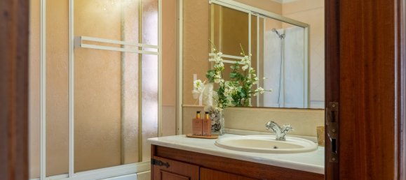 4 bedrooms Villa in Loule, Portugal No. 247513 8