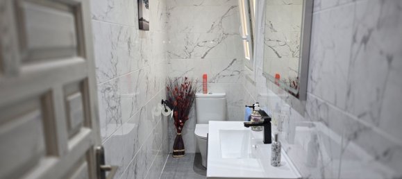 Дуплекс с 2 спальнями в Эстепона, Испания № 148209 10