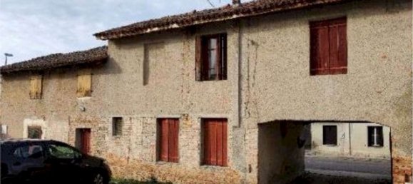 5 rooms Apartment in Udine, Italy No. 96098 8