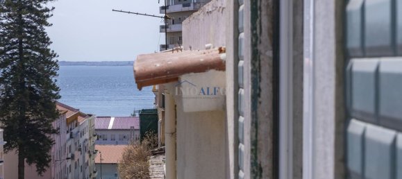 2 chambres Appartement à Lisbon, Portugal No. 163698 2