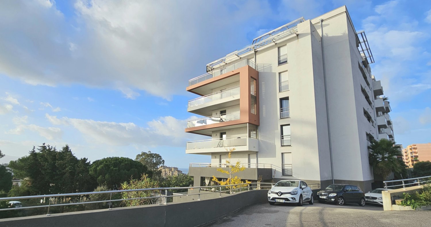 2 chambres Appartement à Ajaccio, France No. 93142
